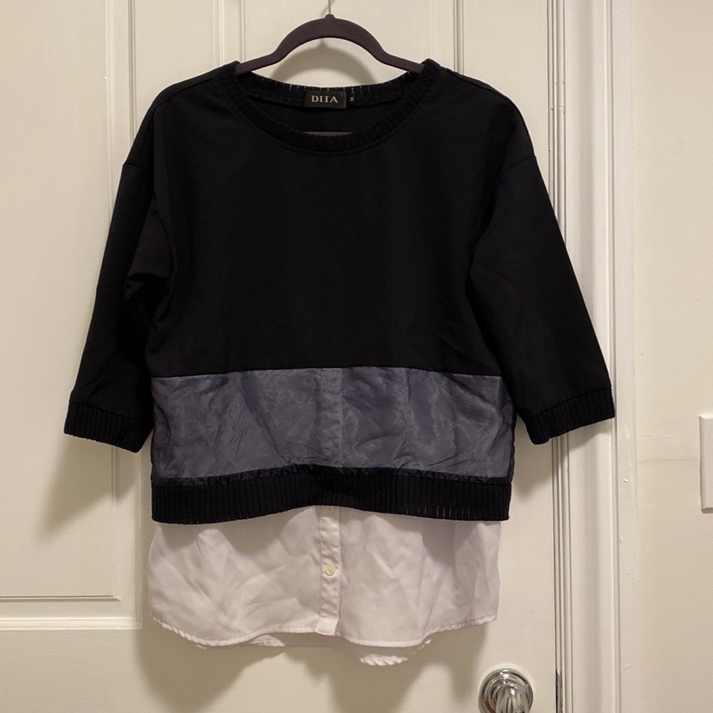 Crew neck 2 tier blouse